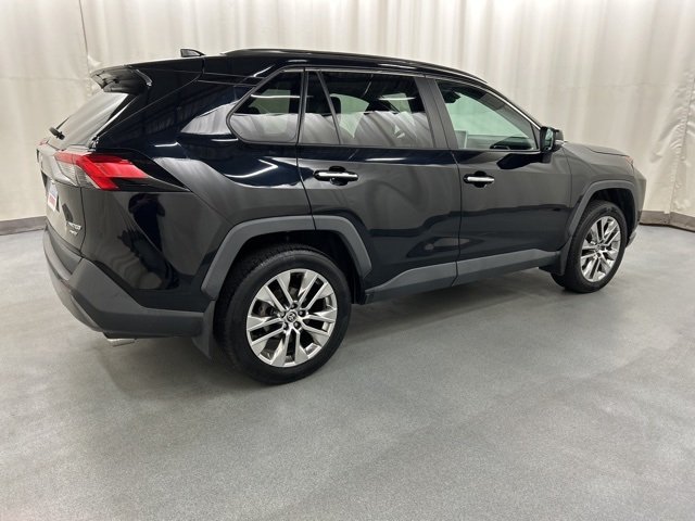 2021 Toyota RAV4 Limited photo 2