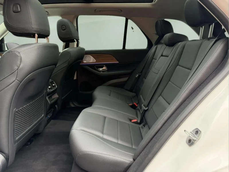 Certified Used 2025 Polar White Mercedes-Benz GLE 350 image 21