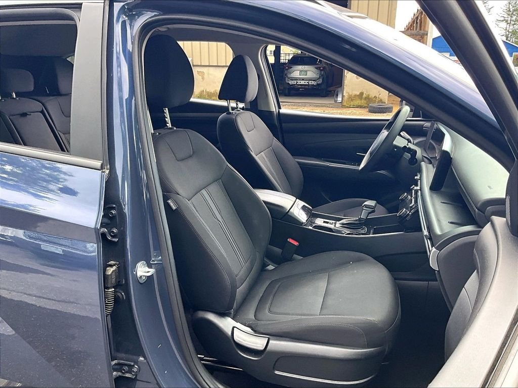 Used 2025 Atlantic Blue Hyundai SEL image 11