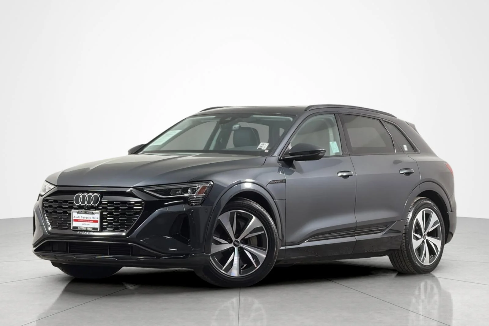 2024 Audi Q8 e-tron