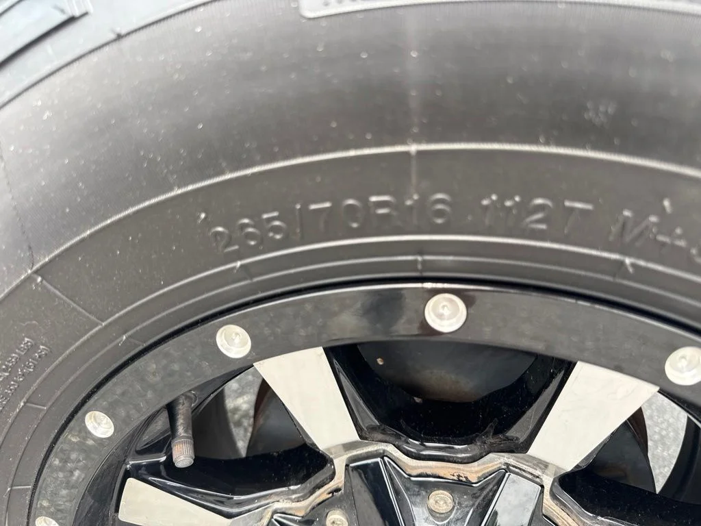 Used 2013 White Toyota Base image 19