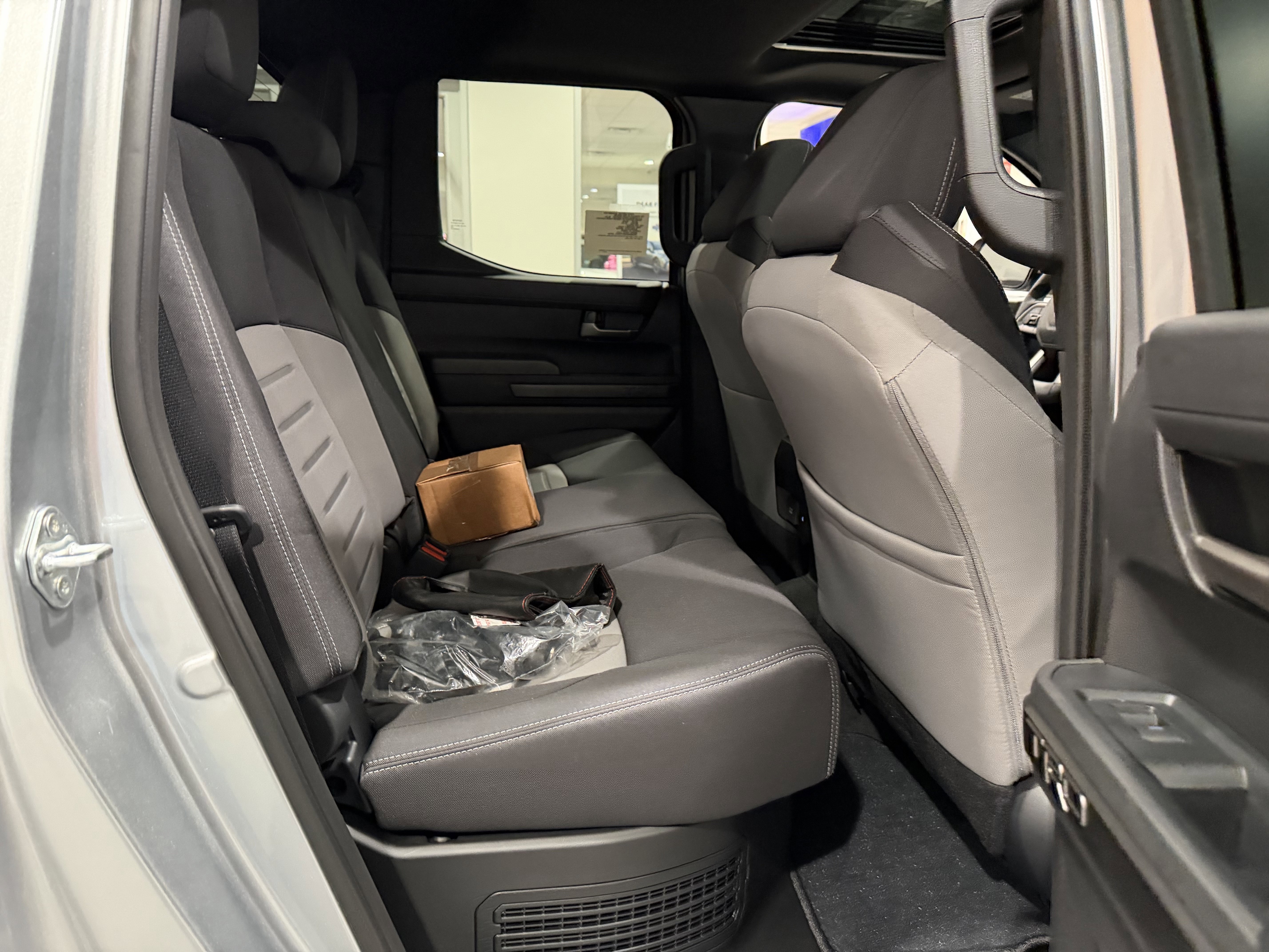 2025 Toyota Tacoma TRD Sport - Photo 41