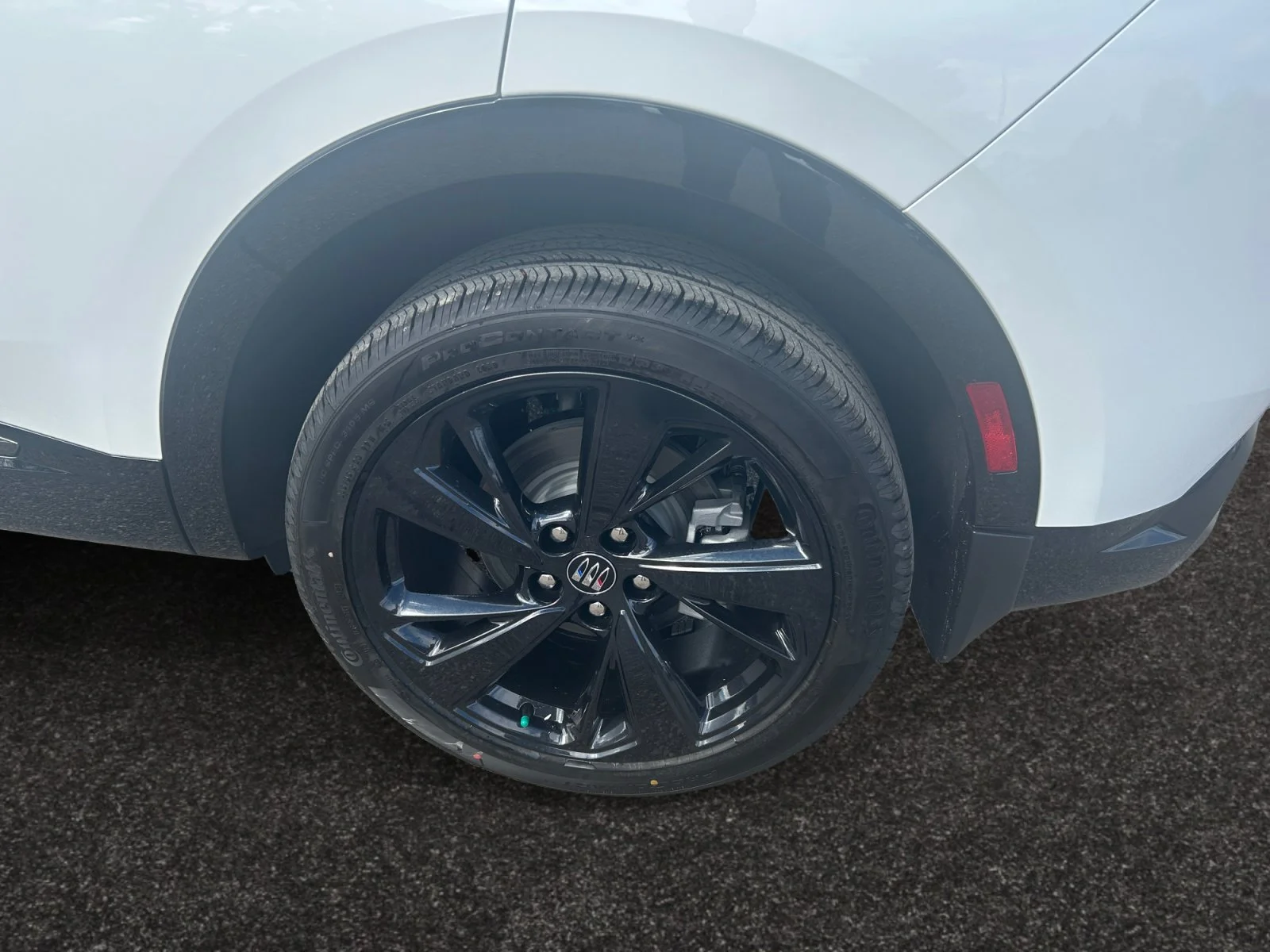 New 2026 Summit White Buick Sport Touring AWD image 9
