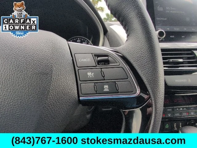 Used 2025 Silver Mitsubishi SE image 33