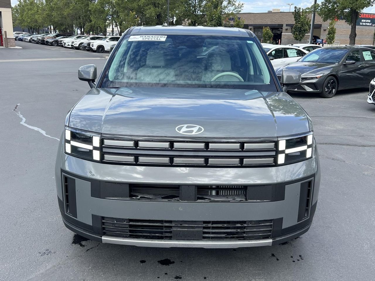 New 2026 Hampton Gray Hyundai SE image 3