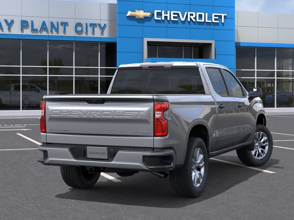 New 2026 Sterling Gray Metallic Chevrolet Custom image 4