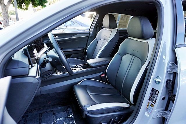 Used 2025 Gray Kia GT-Line image 13