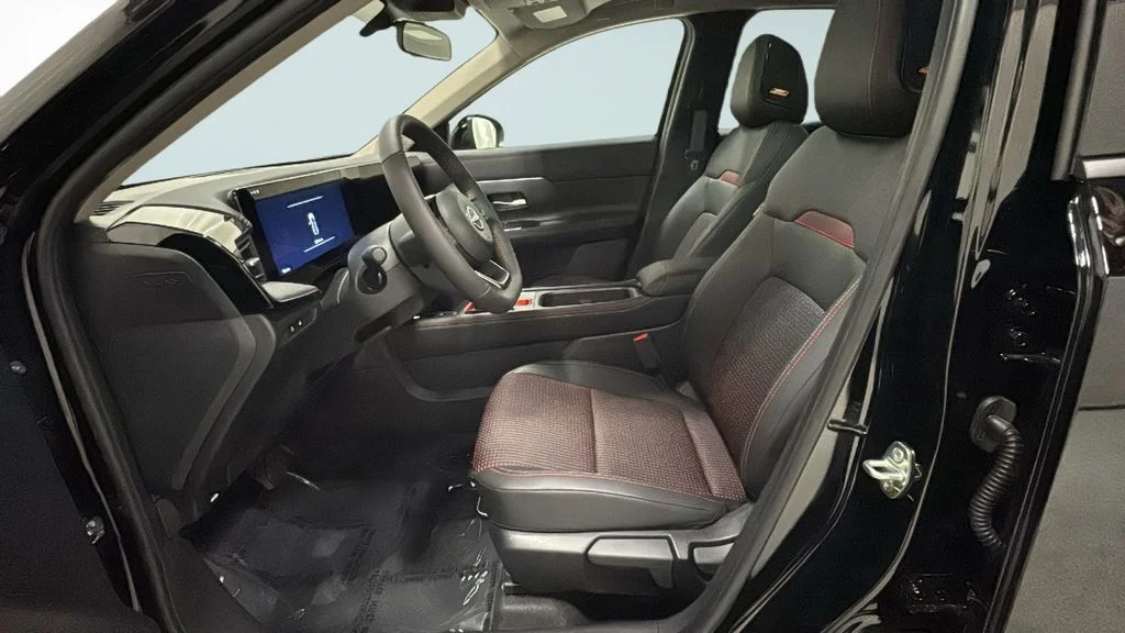 New 2026 Black Nissan SR image 6