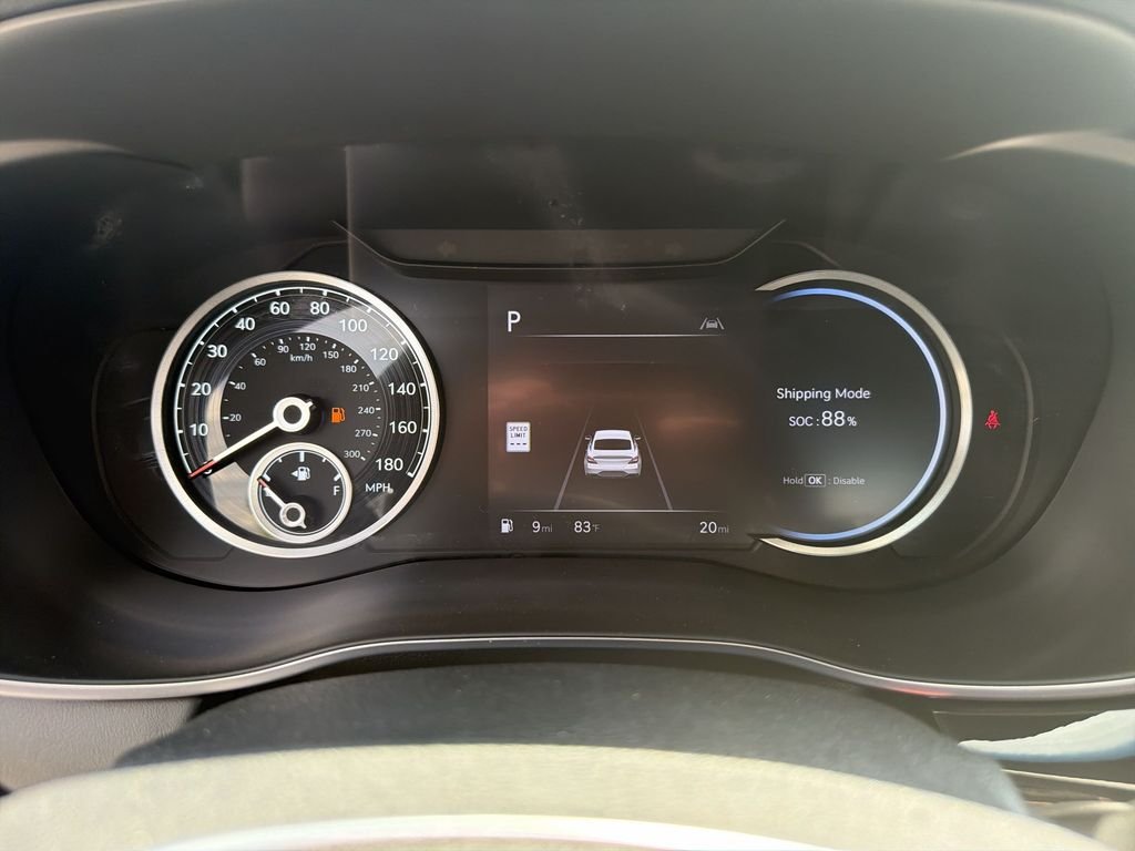 New 2026 Silver Genesis 3.3T SPORT PRESTIGE image 15