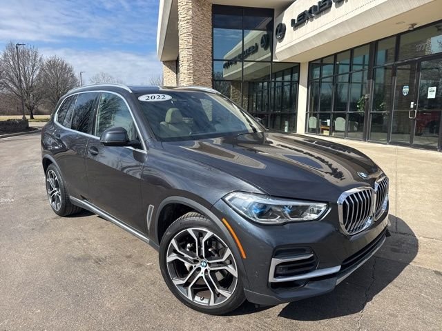 2022 BMW X5 xDrive40i's photo