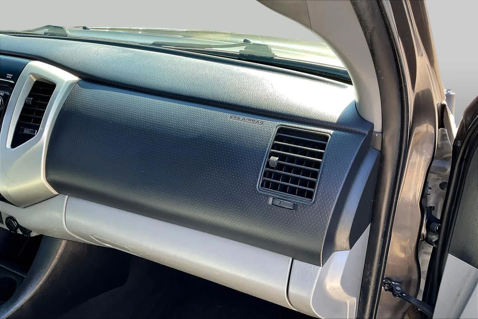 Used 2012 Magnetic Gray Metallic Toyota PreRunner image 17