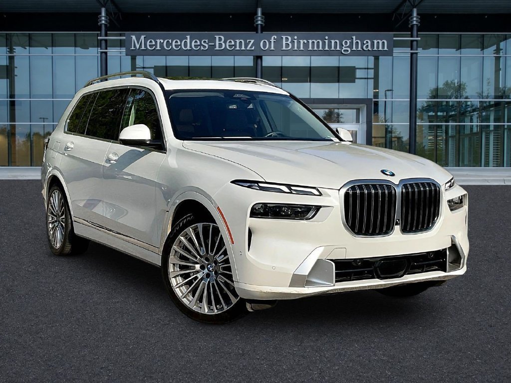 2024 BMW X7