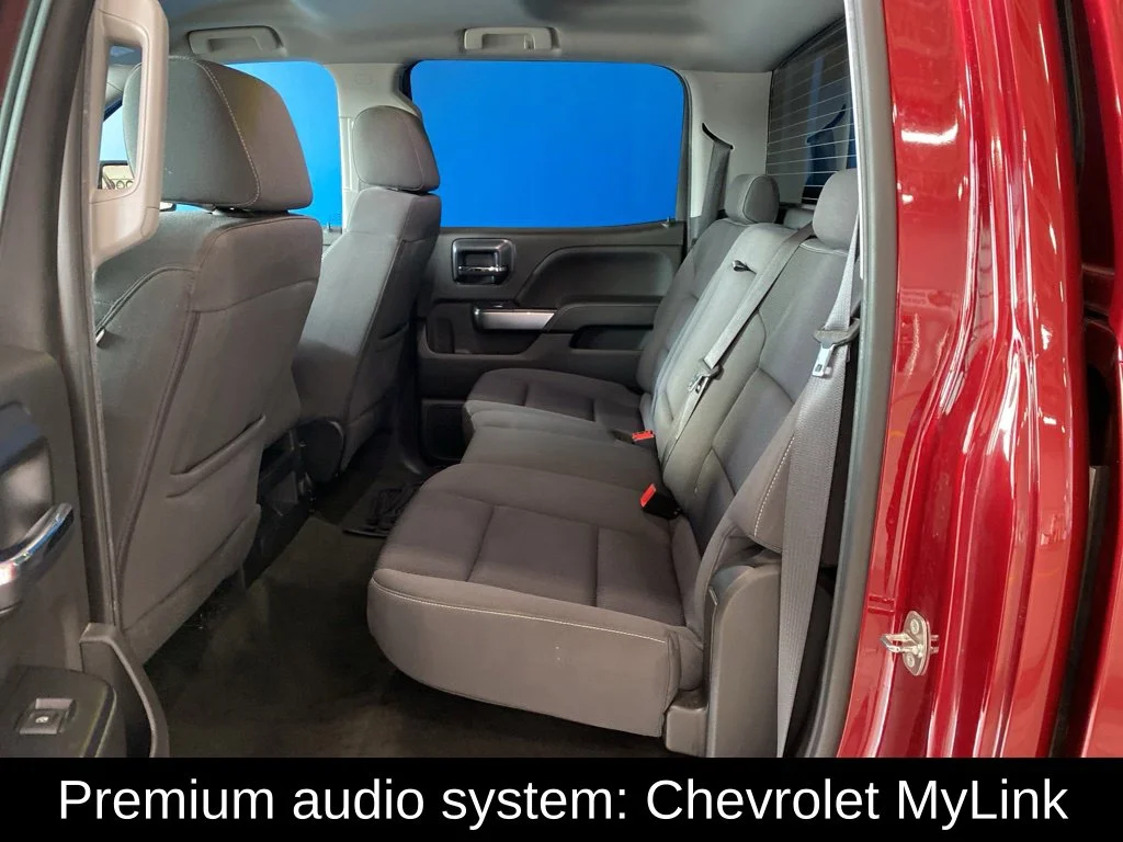Used 2018 Red Chevrolet LT image 11