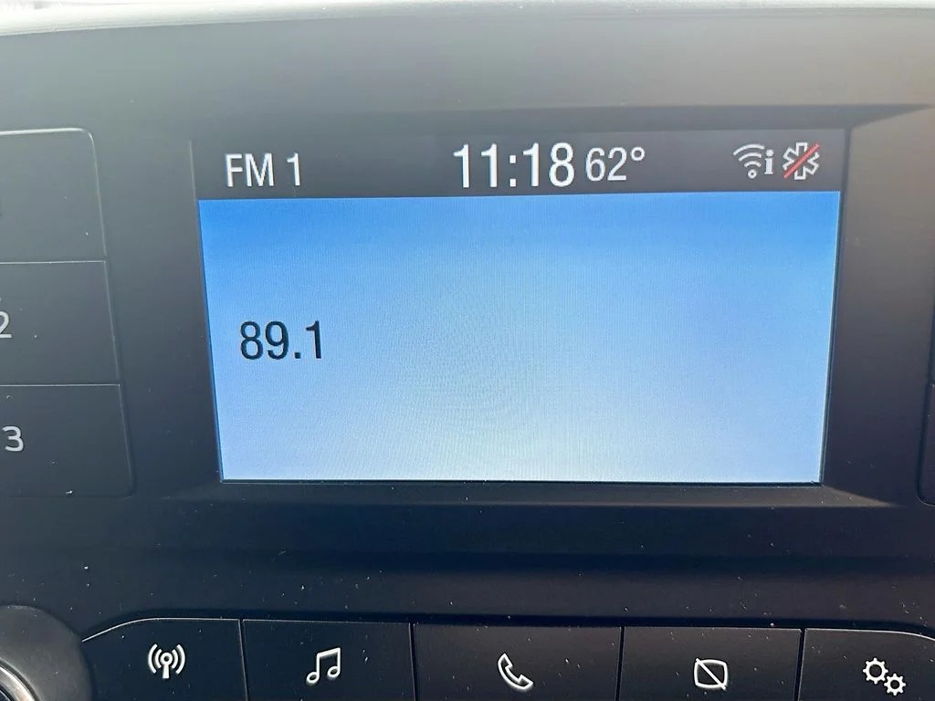 Used 2025 Oxford White Ford Base image 29