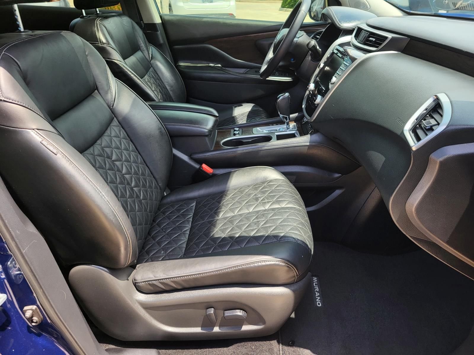 Used 2020 Deep Blue Pearl Nissan Platinum image 9