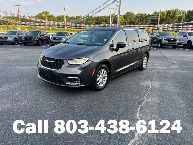 Used 2023 Gray Chrysler Touring L image 32