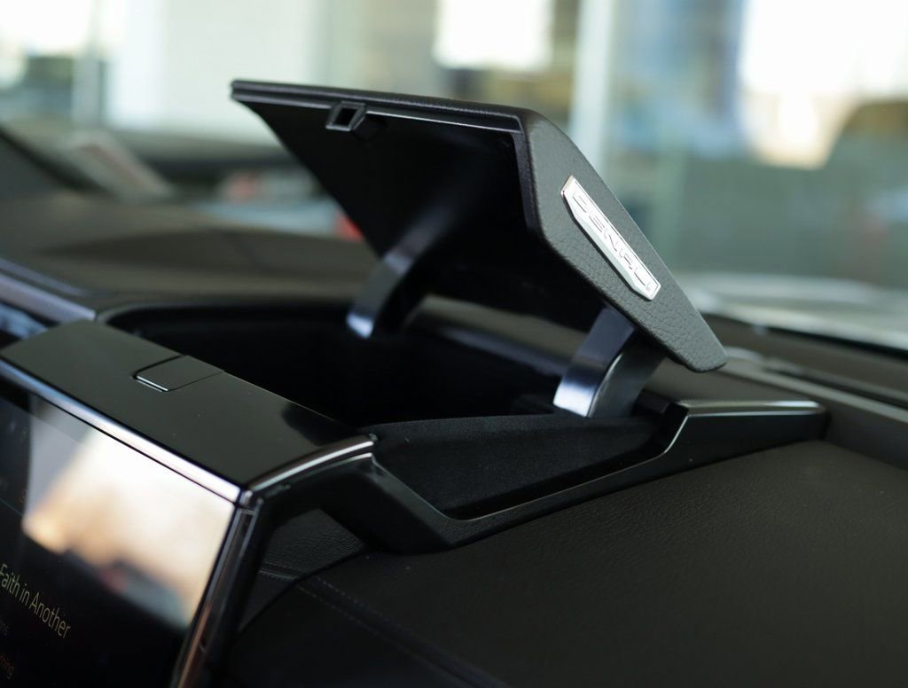 2026 GMC Yukon XL Denali - Photo 42