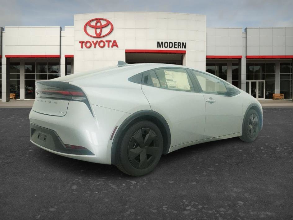New 2027 Cutting Edge Toyota LE image 17