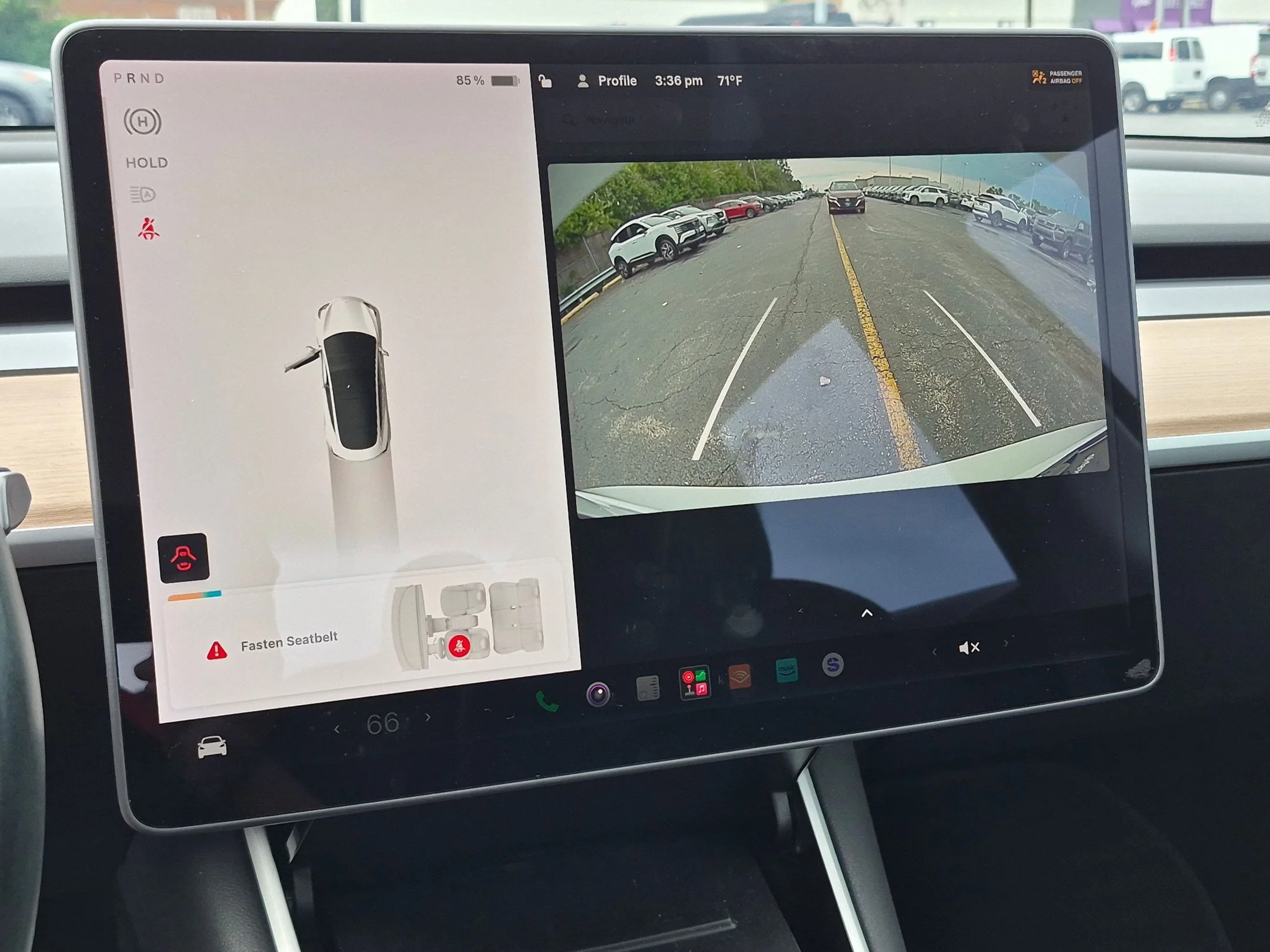 Used 2018 White Tesla Mid Range Battery image 17