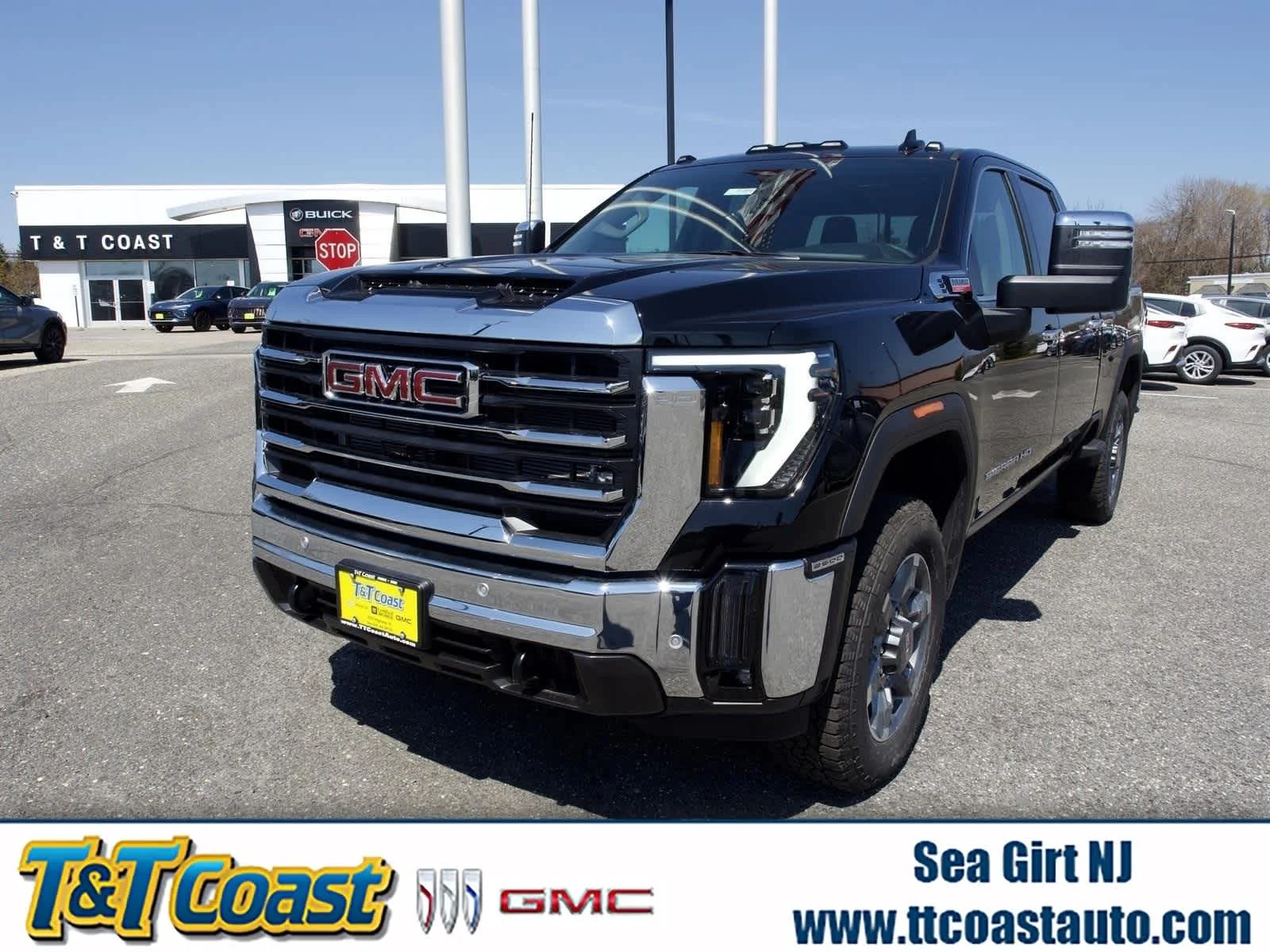 New 2026 Onyx Black GMC SLT image 1
