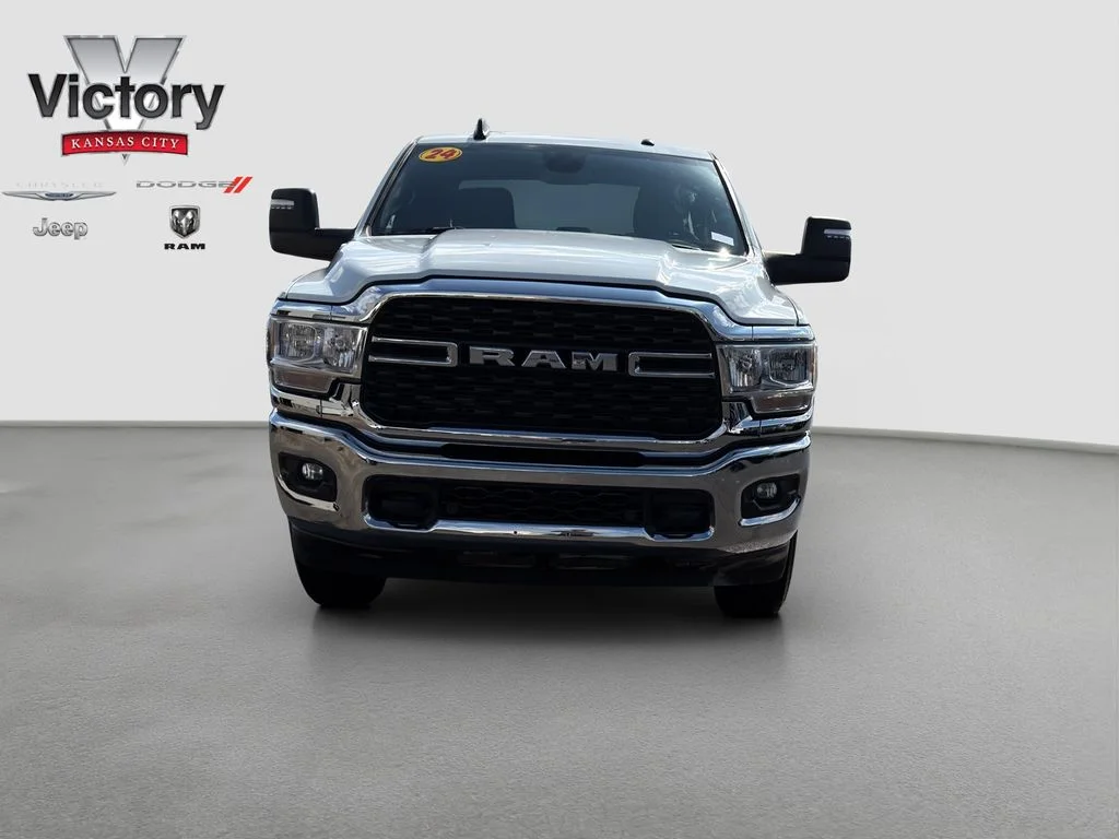 Used 2024 RAM Ram 2500 Pickup Big Horn with VIN 3C6UR5DJ9RG405250 for sale in Kansas City
