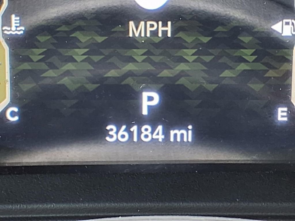 Used 2024 Black Clearcoat Jeep Sport S image 17