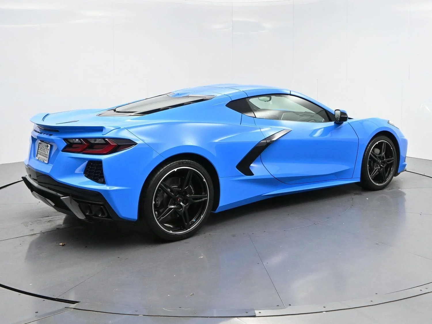 Used 2024 Rapid Blue Chevrolet 2LT image 7