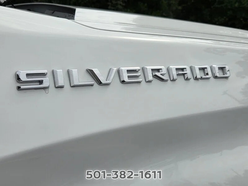 Used 2023 Summit White CHEVROLET 2WD REG CAB 140" WORK TRUCK image 16