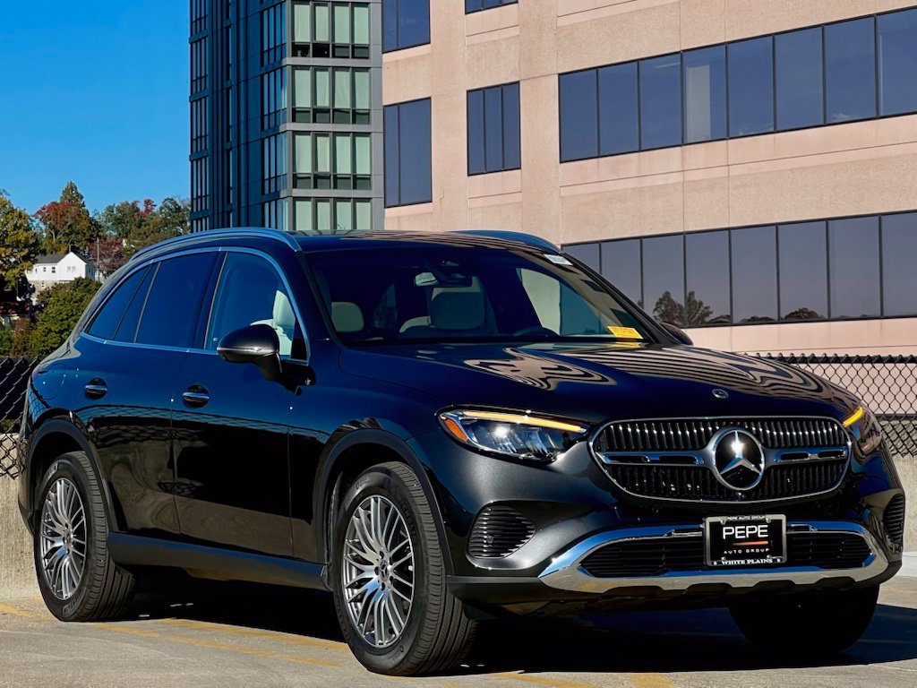2026 Mercedes-Benz GLC