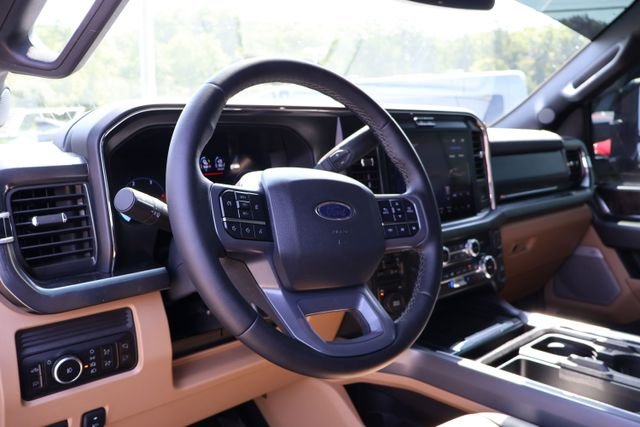 Used 2025 Blue Ford Lariat image 12