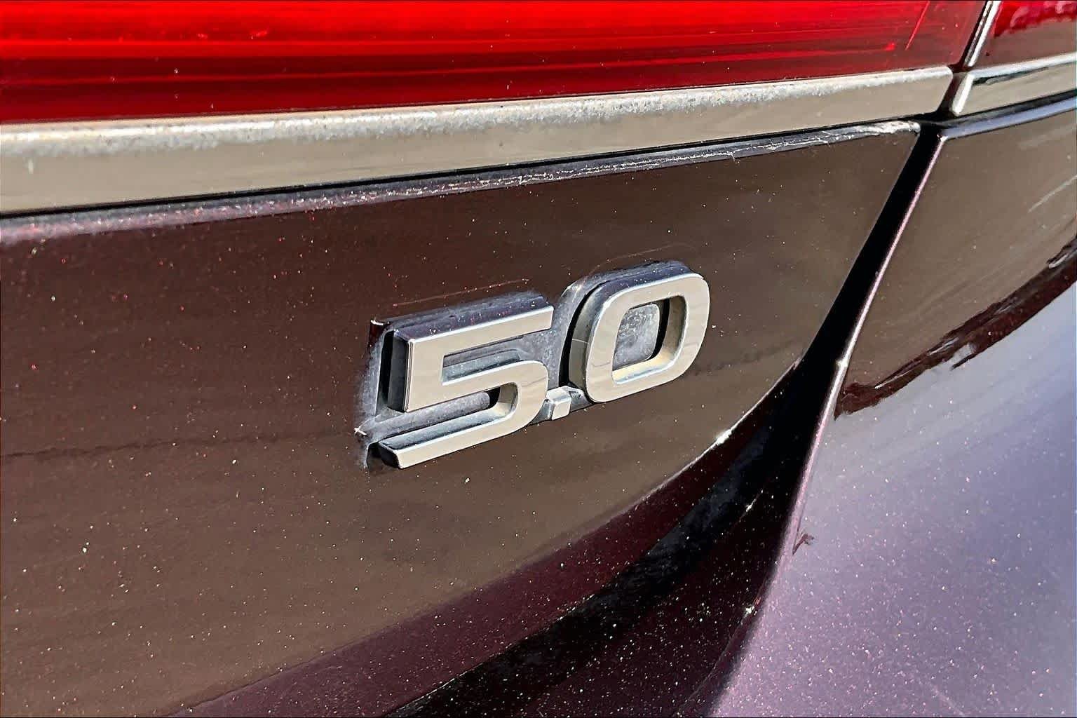 Used 2020 Porto Red Genesis 5.0L Ultimate image 10