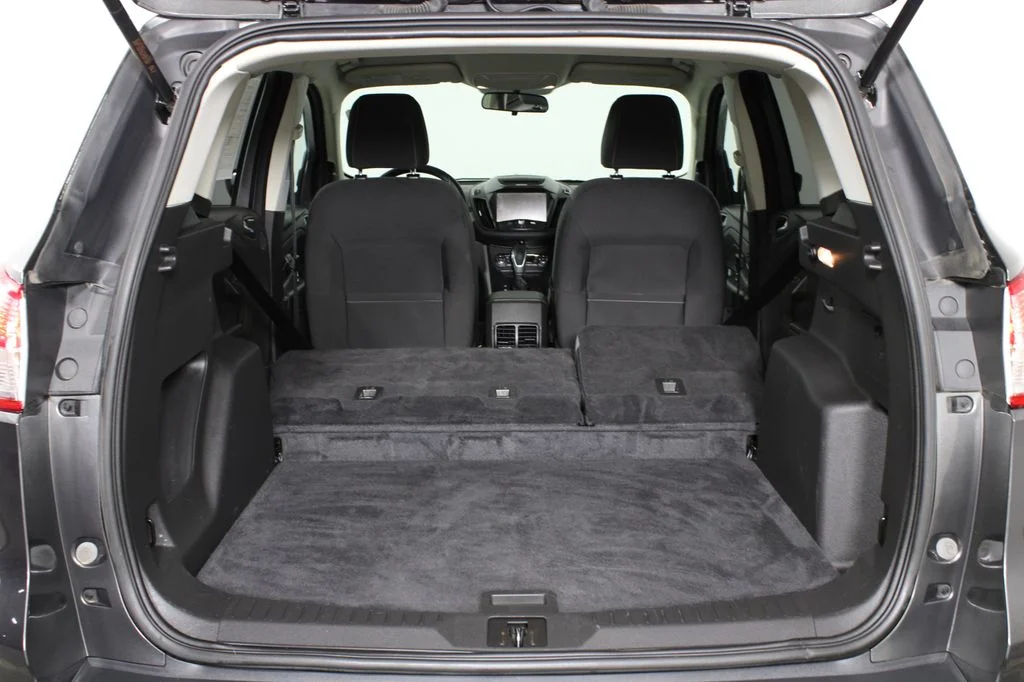 Used 2015 Gray Ford SE image 8