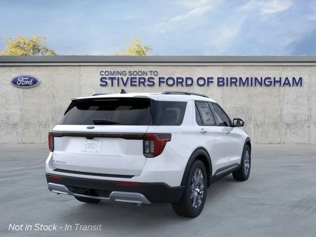 New 2026 Star White Metallic Tri-Coat Ford Platinum™ image 8