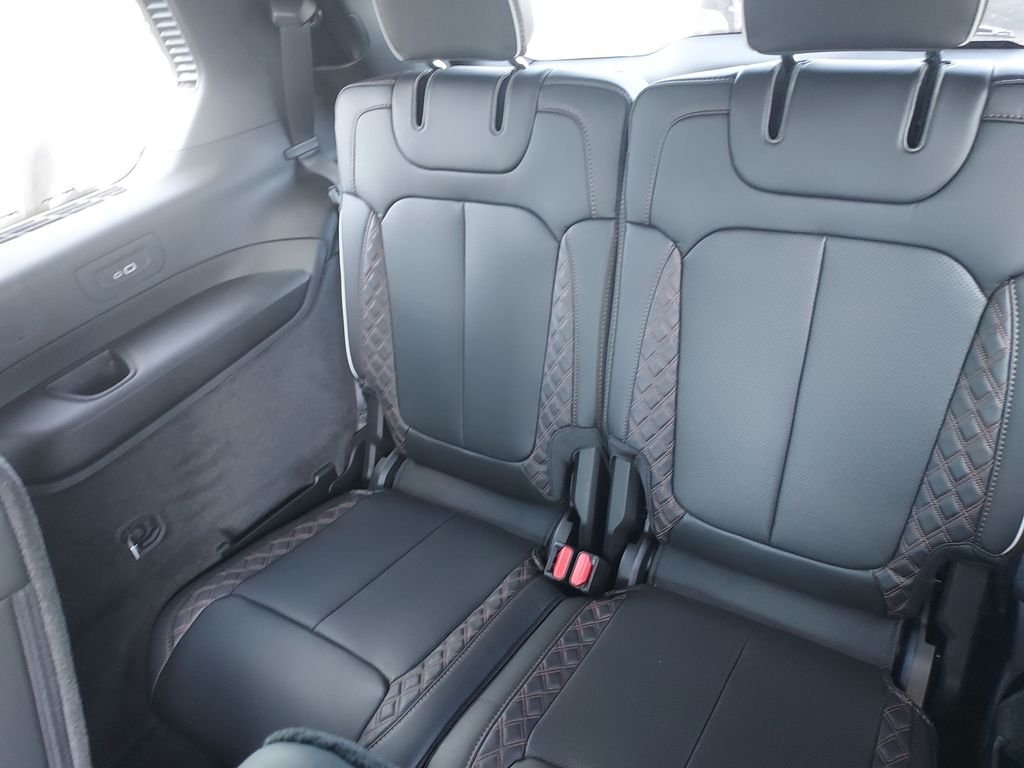 New 2026 Baltic Gray Metallic Clear-Coat Exterior Paint Jeep Summit image 30