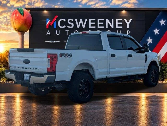 Used 2017 White Ford Lariat image 5