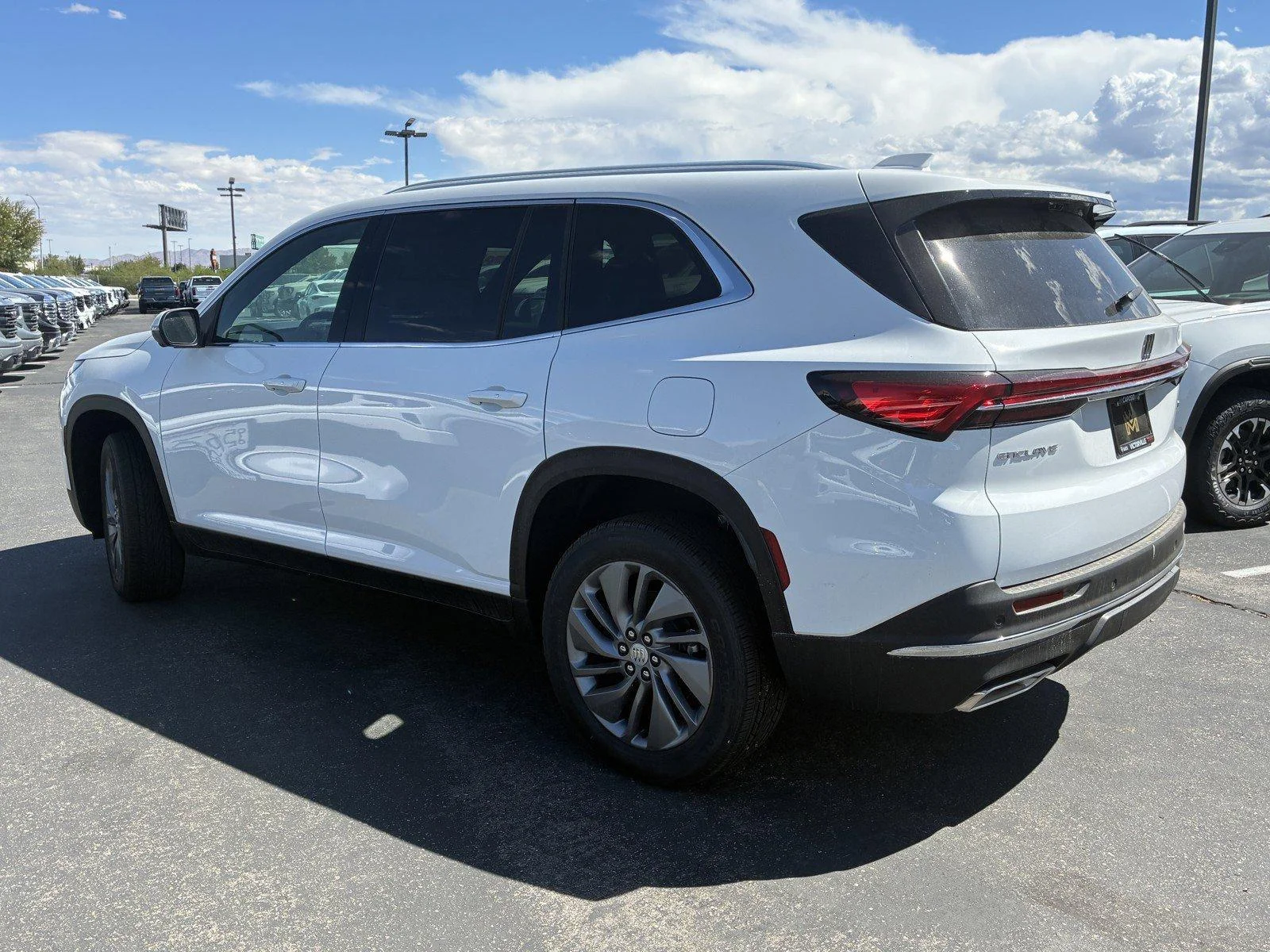 New 2027 Summit White Buick Preferred image 4