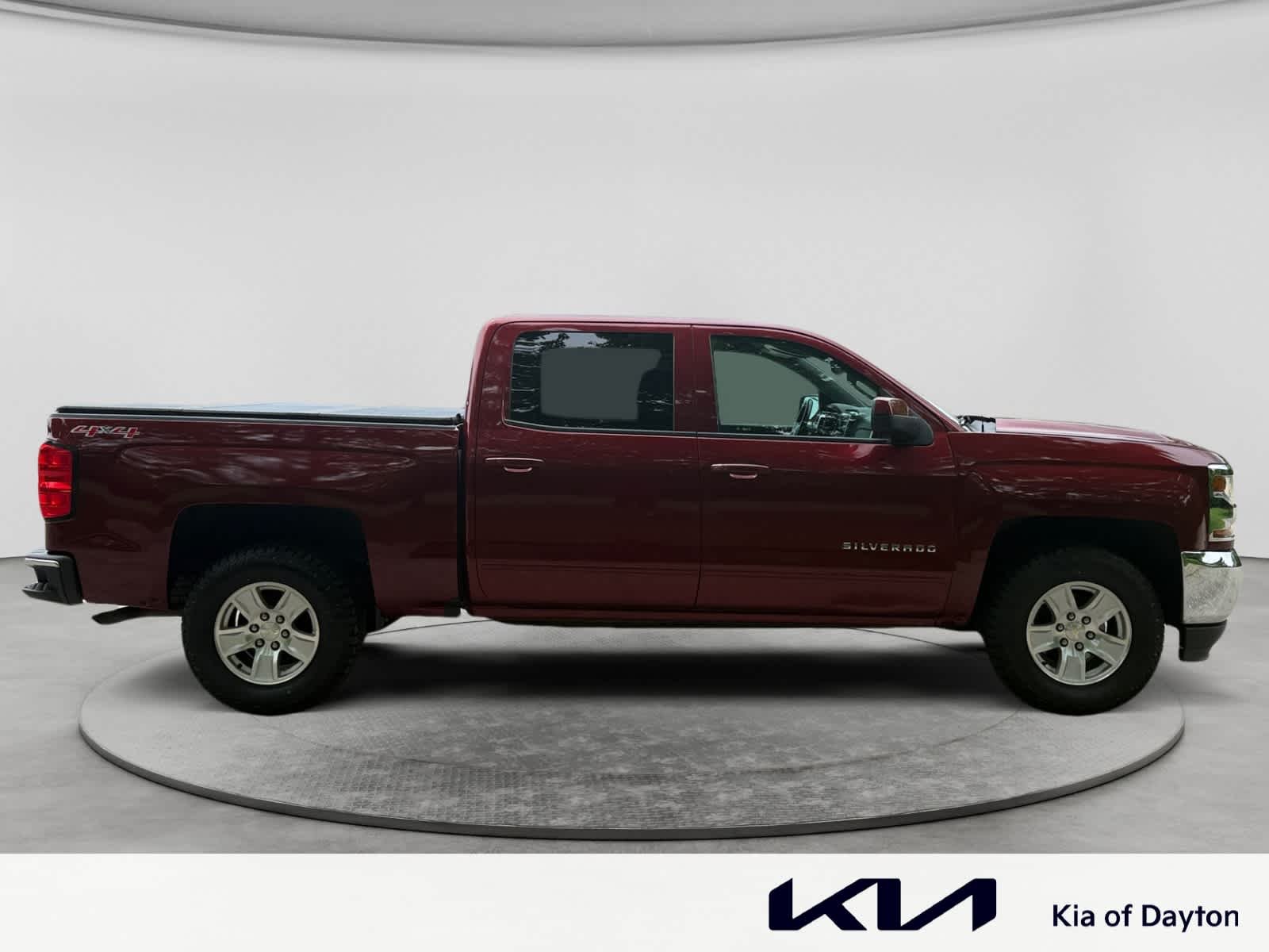 Used 2017 Siren Red Tintcoat Chevrolet LT image 4