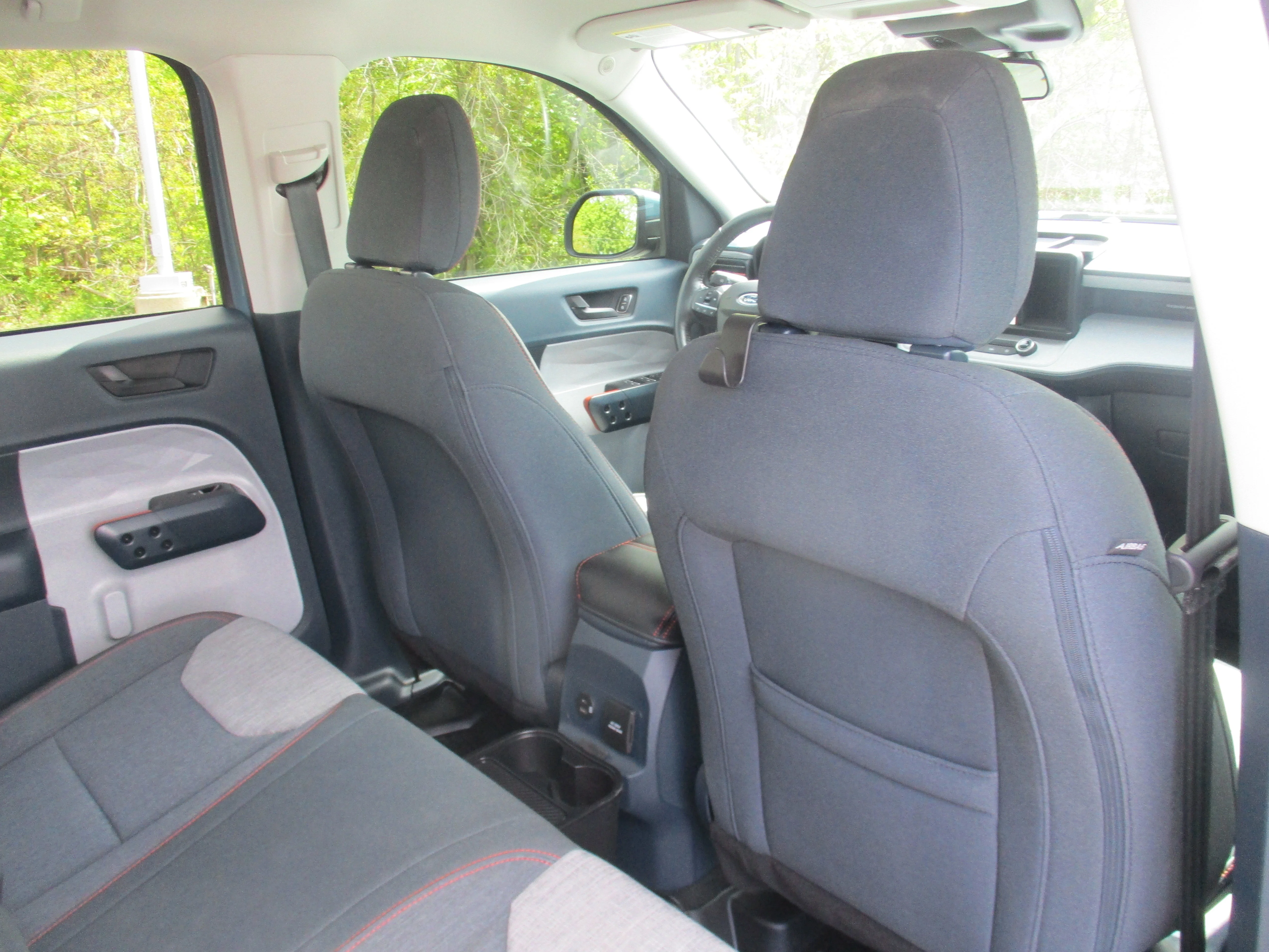 Used 2022 Area 51 Ford XLT Hybrid FWD image 39