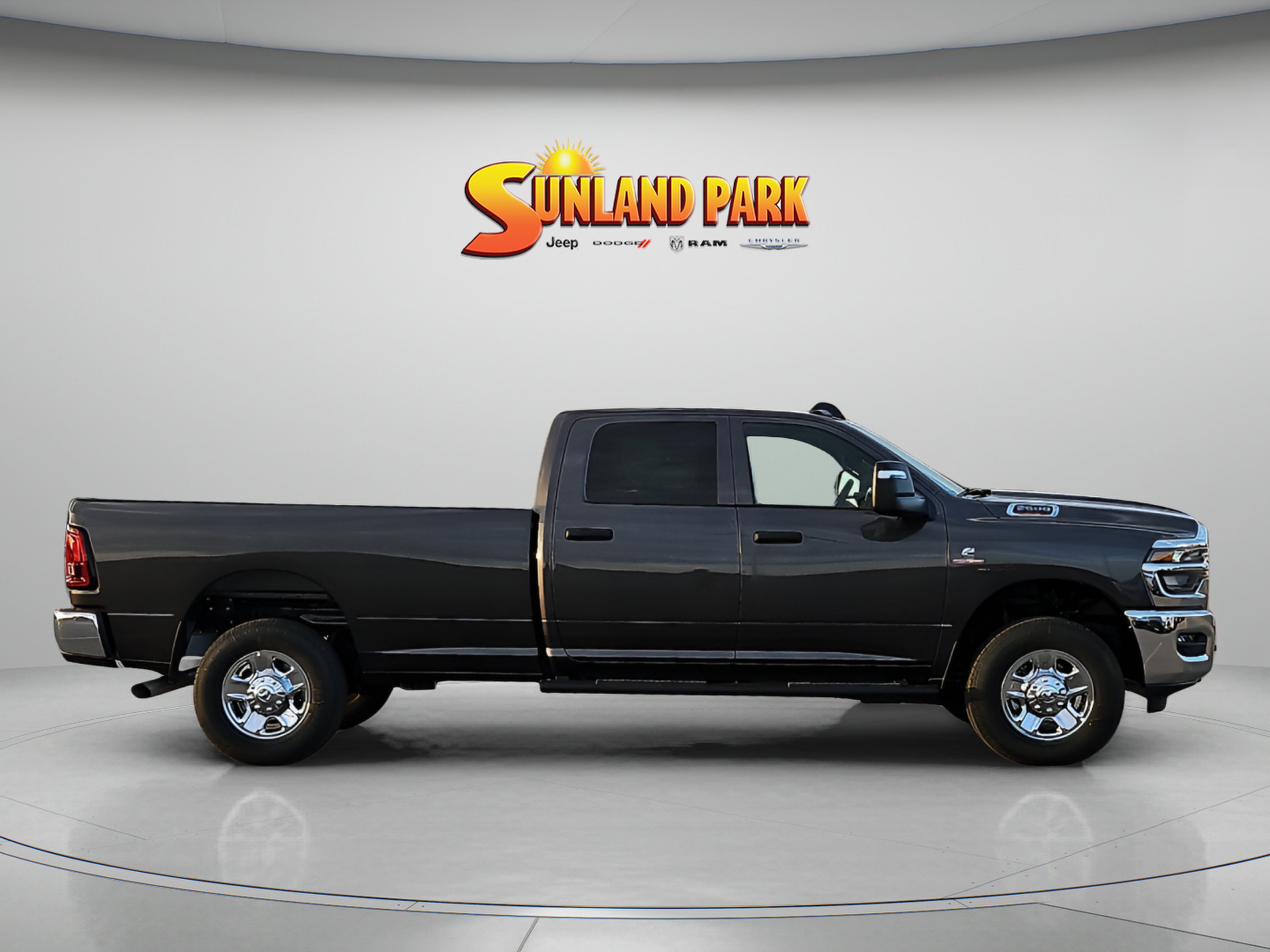 New 2026 Granite Crystal Metallic Clearcoat RAM Tradesman image 6
