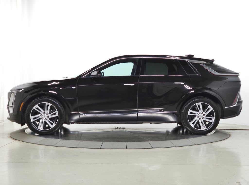 Certified 2024 Cadillac LYRIQ Tech with VIN 1GYKPMRL7RZ103766 for sale in Schaumburg, IL