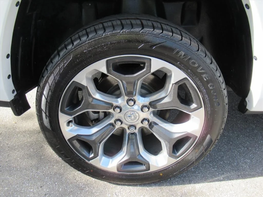 Used 2022 White Ram Limited image 8