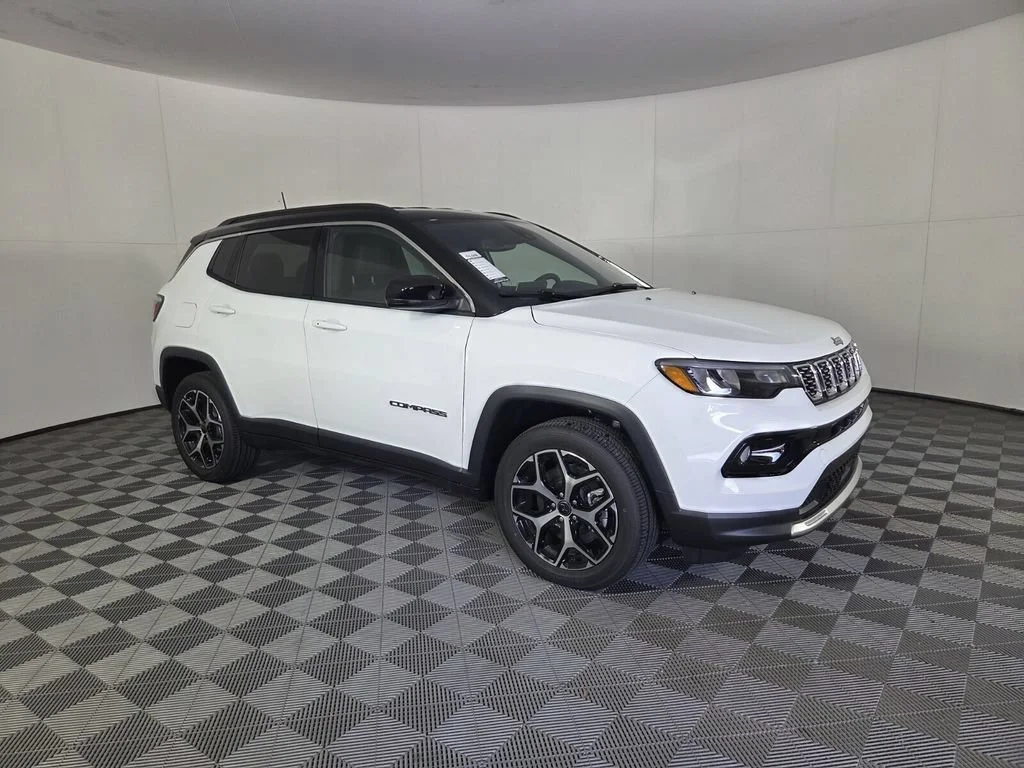 New 2026 Bright White Clear-Coat Exterior Paint Jeep Limited image 2