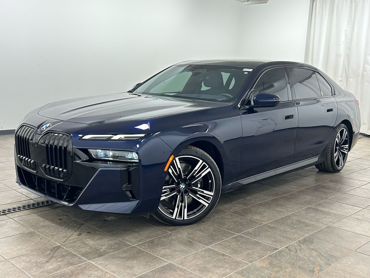 2023 BMW 7 Series 760i xDrive's photo