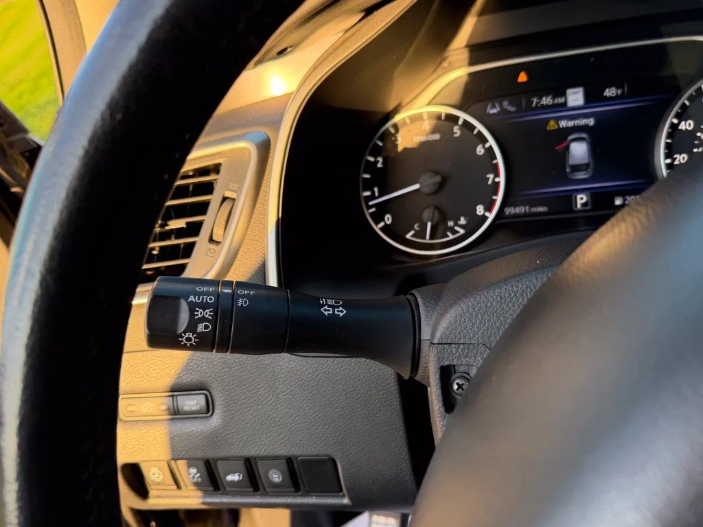 Used 2019 Black Nissan SL image 35