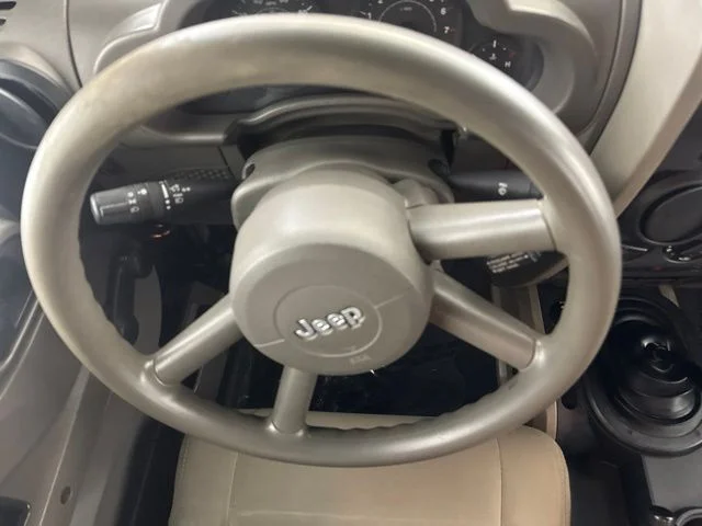 Used 2009 Black Jeep Unlimited X image 28