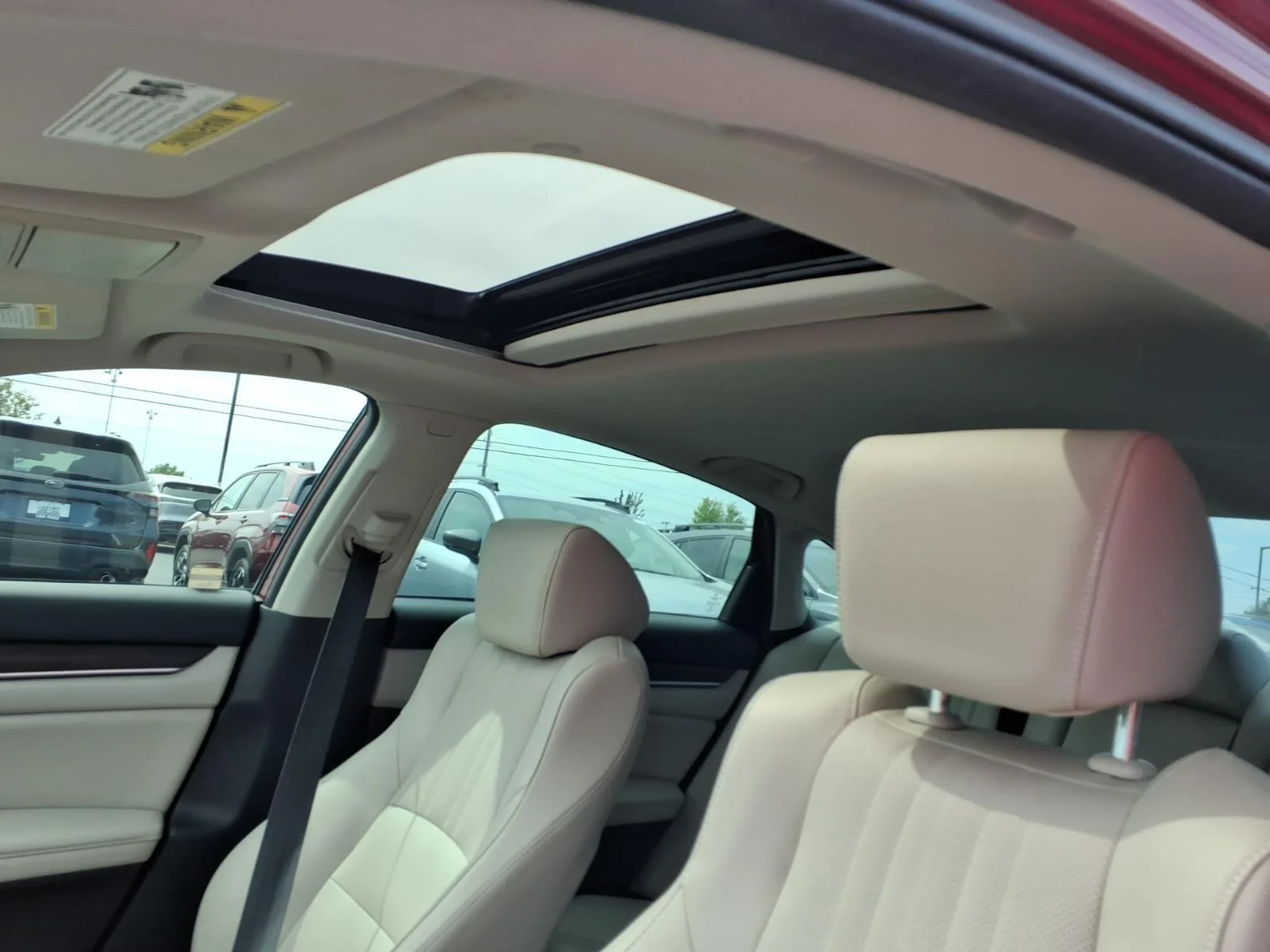 Used 2019 Radiant Red Metallic Honda EX-L image 25