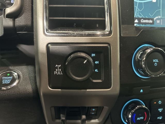 Used 2018 Shadow Black Ford Lariat image 27