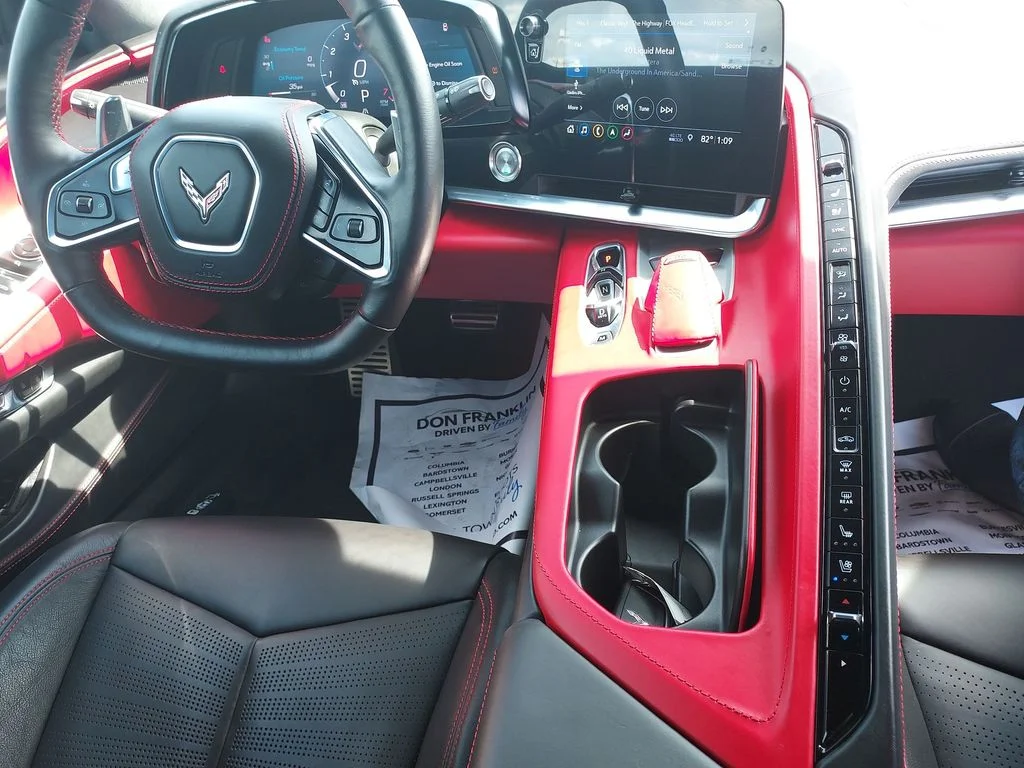 Used 2020 Gray Chevrolet Stingray image 10