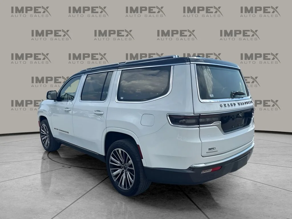 Used 2022 White Jeep Series III image 3