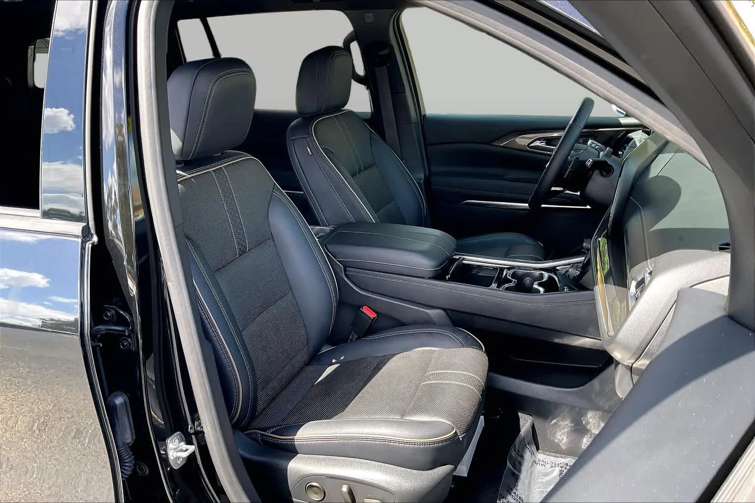 Used 2025 Mosaic Black Metallic Chevrolet FWD High Country image 14